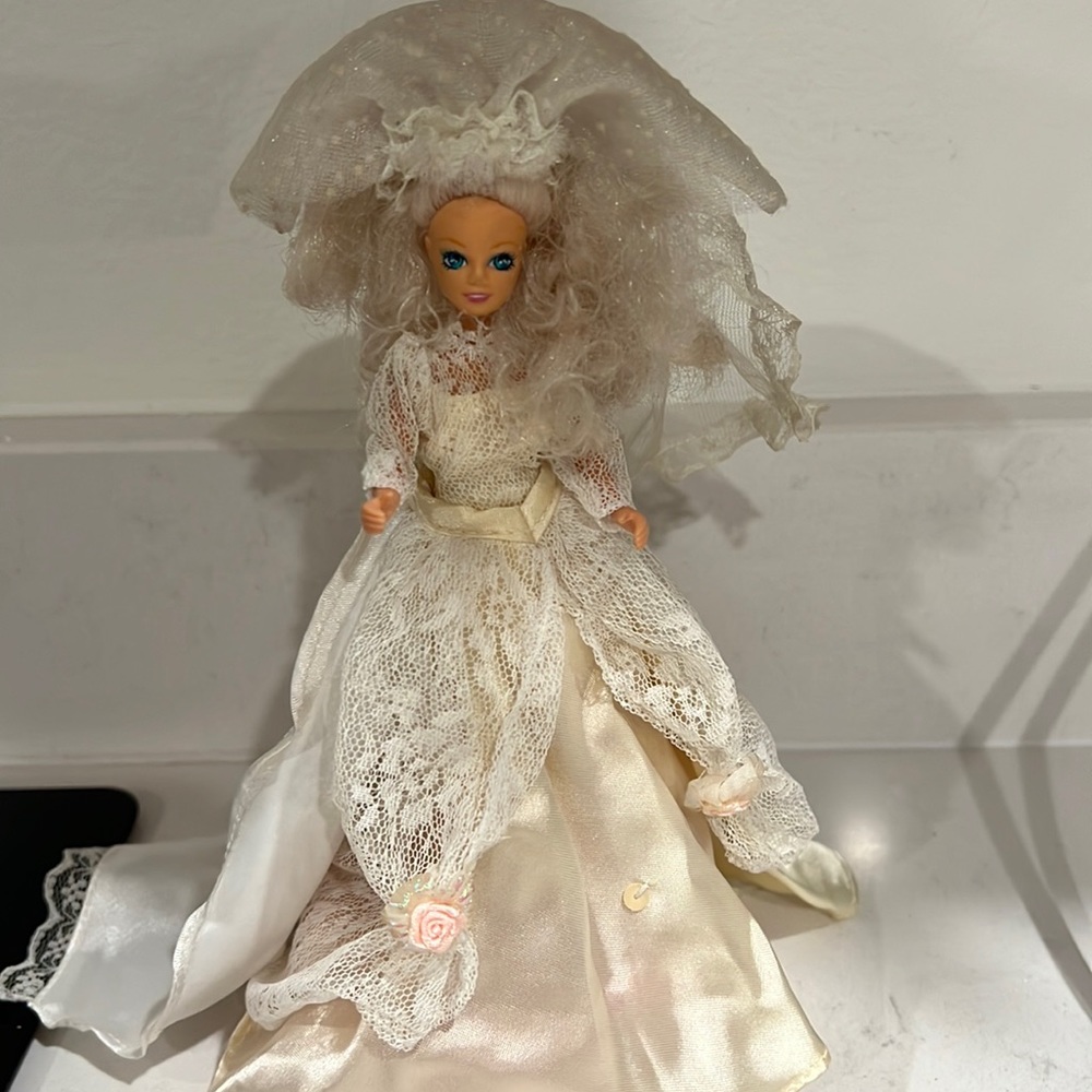 Starr magic motion platform doll- vintage